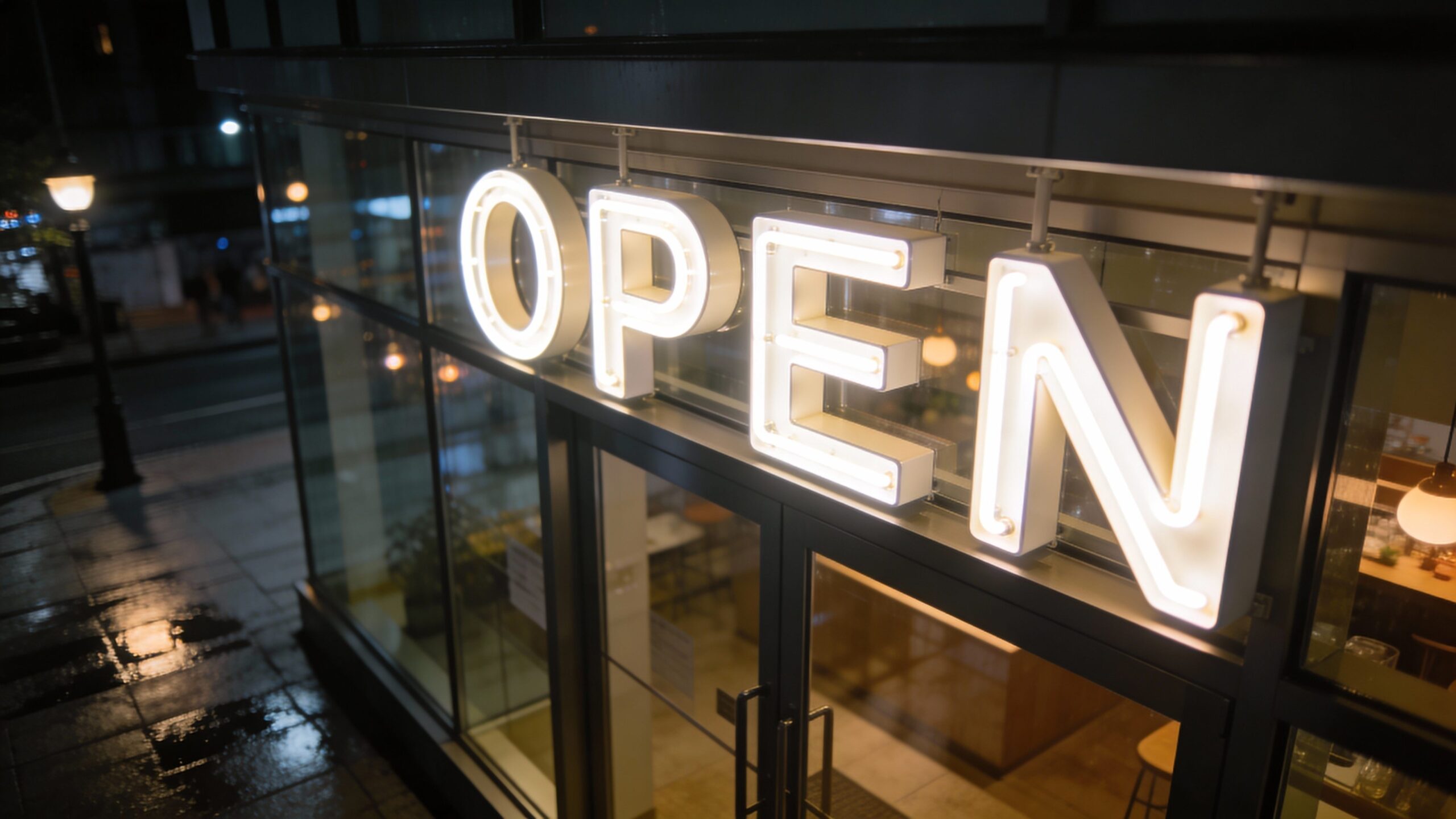 LED and Light-Up Letters